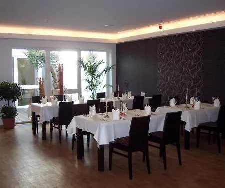 Hotel Akzent Deutsche Eiche 4*