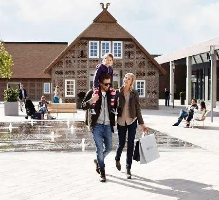 Akzent Deutsche Eiche Hotel 4*