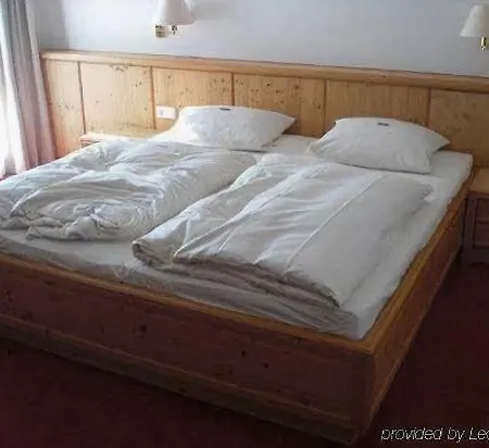 Hotel Akzent Deutsche Eiche 4*