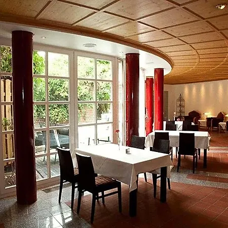 Akzent Deutsche Eiche 4*