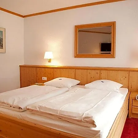 Akzent Deutsche Eiche 4* Uelzen